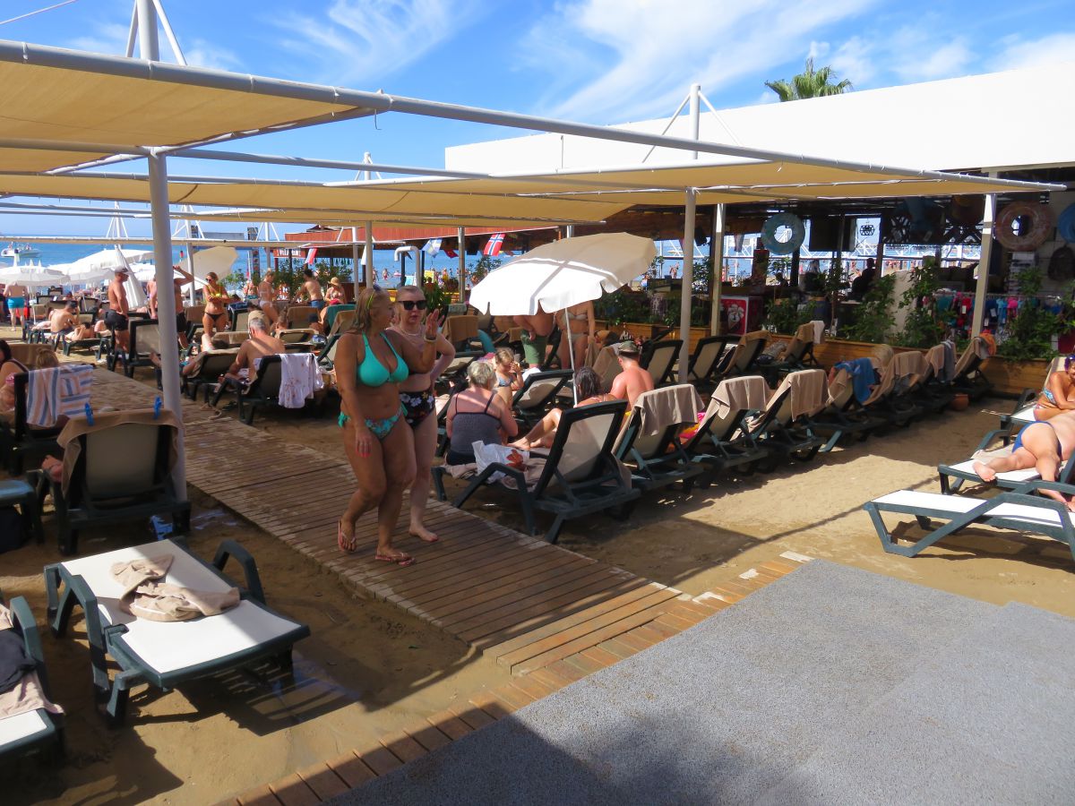 imagini hotel KIRMAN CALYPTUS